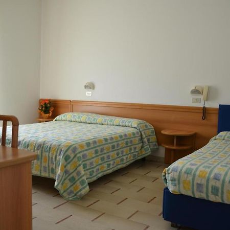 Hotel Zani Cervia Zewnętrze zdjęcie