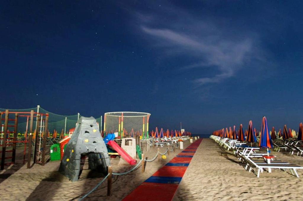 Hotel Zani Cervia Zewnętrze zdjęcie